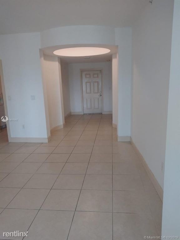 Foto del edificio - 2 br, 2.5 bath  - 2401 Anderson Rd