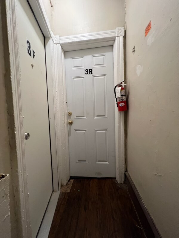 Building Photo - 4708 Hazel Ave