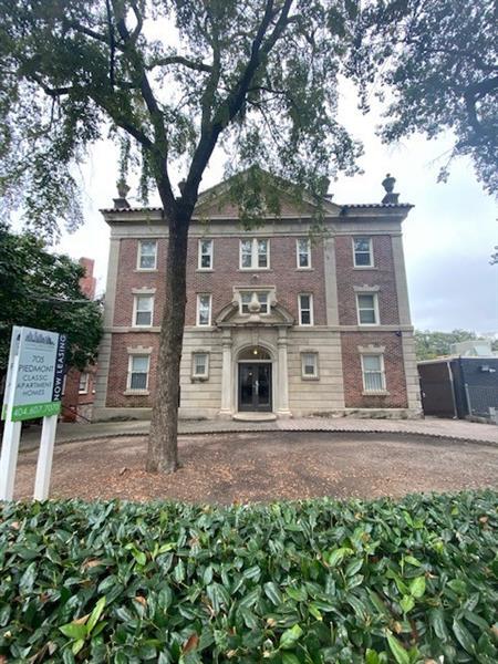 Foto del edificio - 705 Piedmont Ave NE