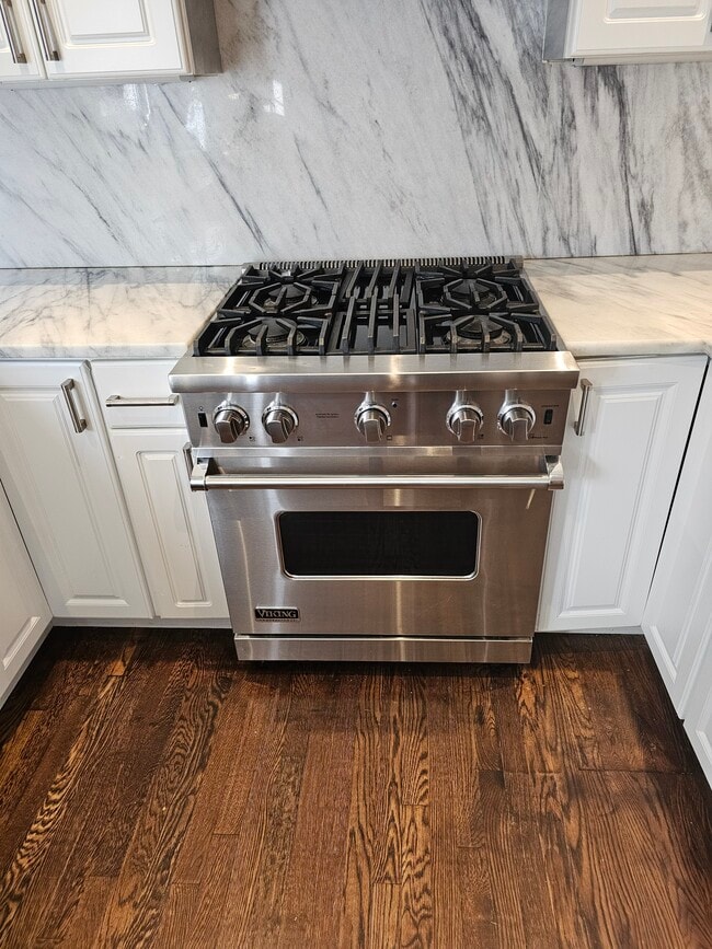 Foto del edificio - 11 Oak St