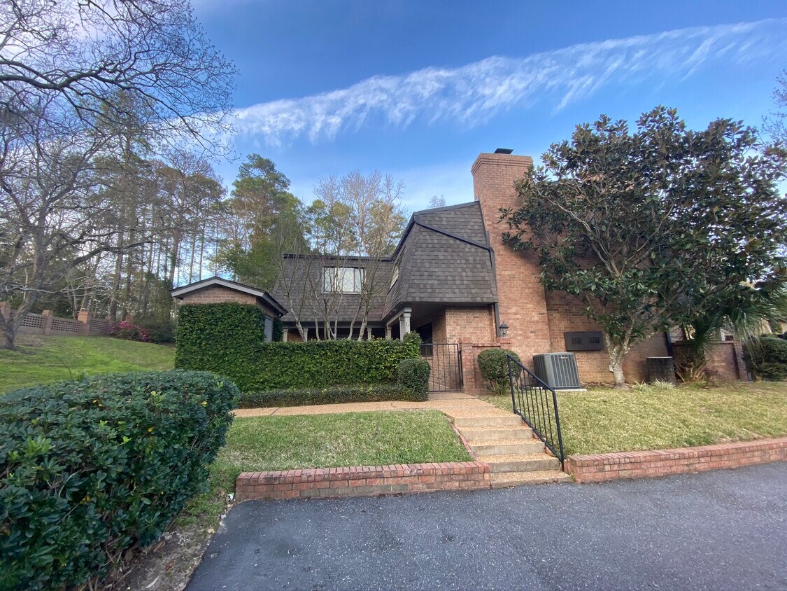 3219 Thomasville Rd Unit 1A, Tallahassee, FL 32308 Apartments in