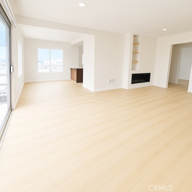 Building Photo - 2124 Hermosa Ave