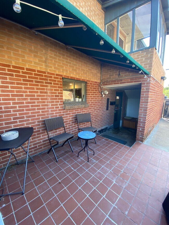Foto del edificio - 1660 Winona Ct