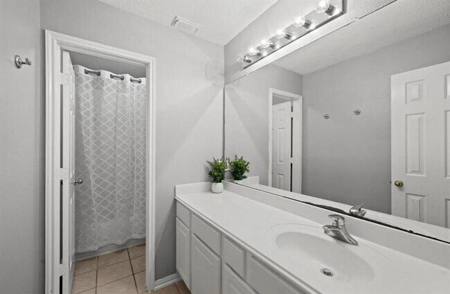 Foto del edificio - 20515 Spring Orchard Ln