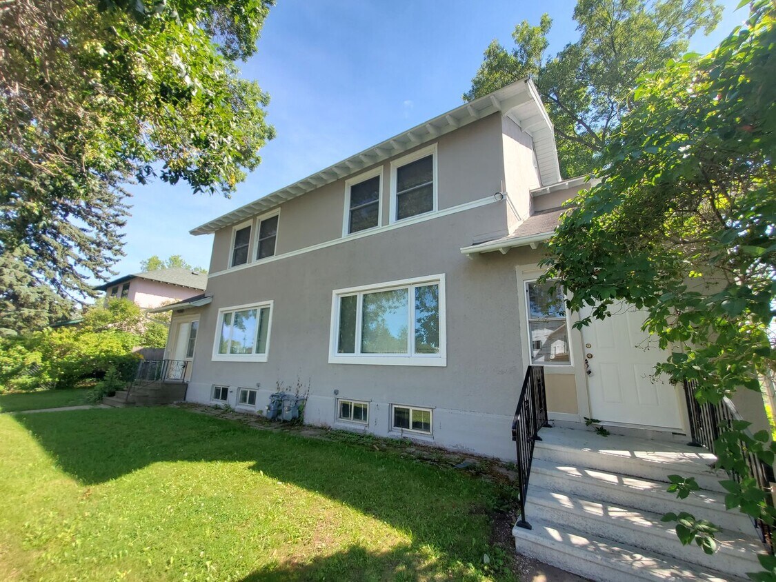 Foto principal - 8814-8816 Hilton Street