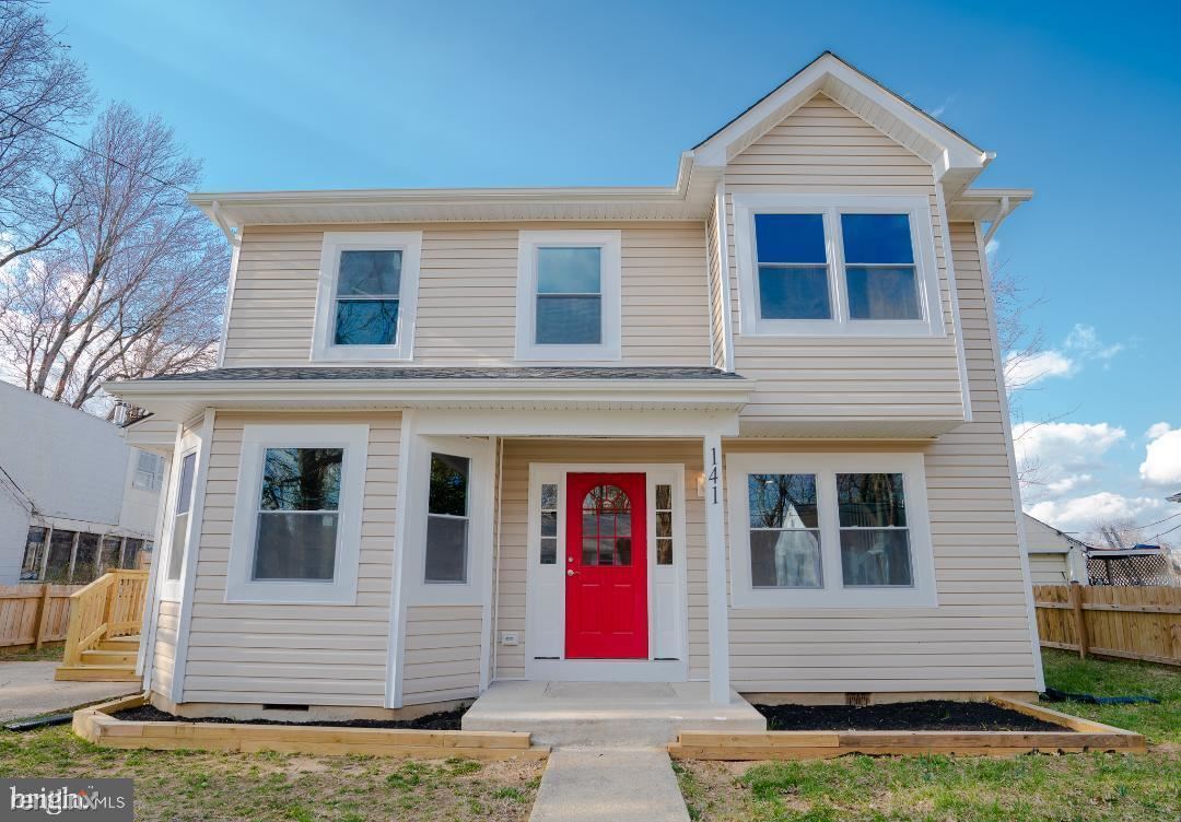 Primary Photo - 4 br, 2 bath House - 141 North Huron Drive