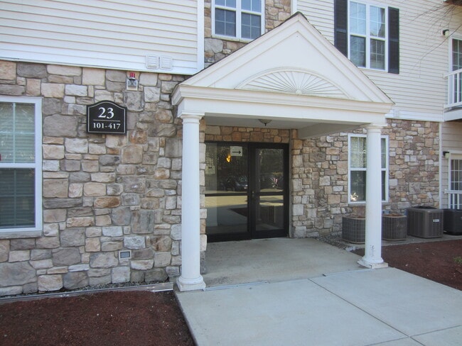 Building Entrance - 23 Hampshire Rd