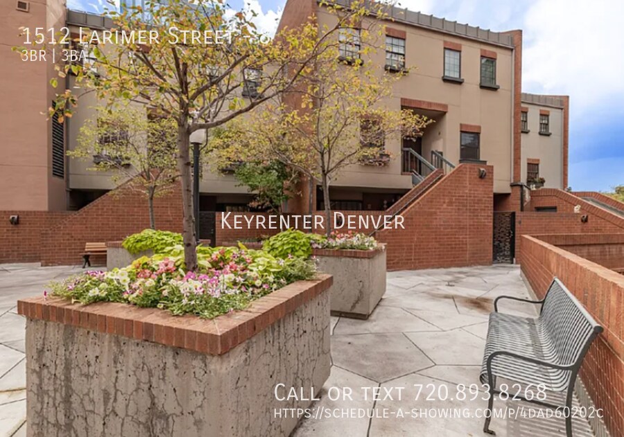Foto principal - Charming 3BD, 3BA Downtown Townhouse with ...