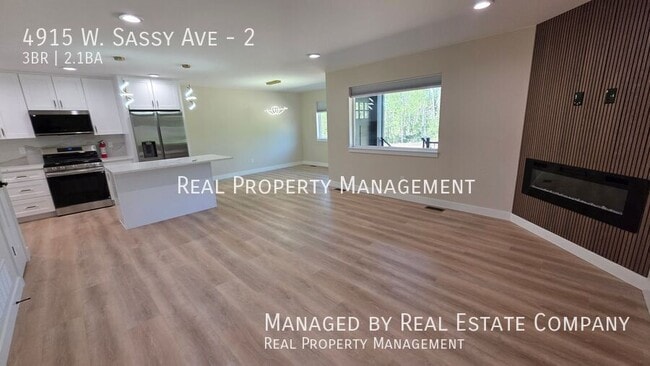 Building Photo - 4915 W Sassy Ave