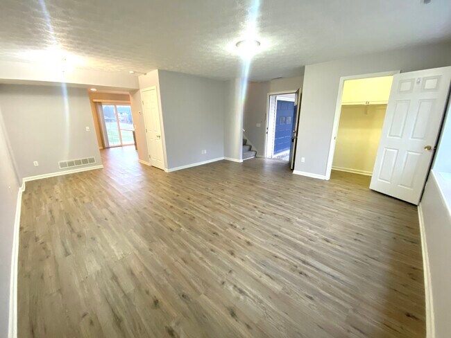 Foto del edificio - 328 Belle Ave SW