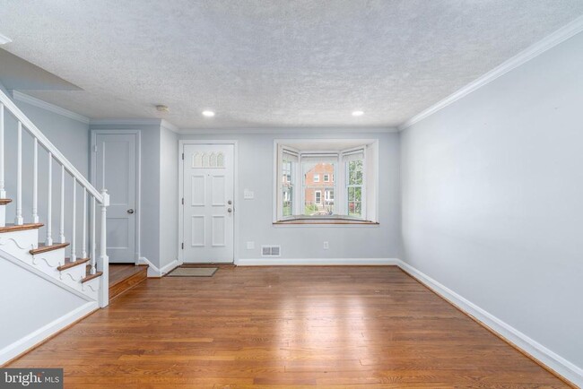 Foto del edificio - 8321 Byington Rd