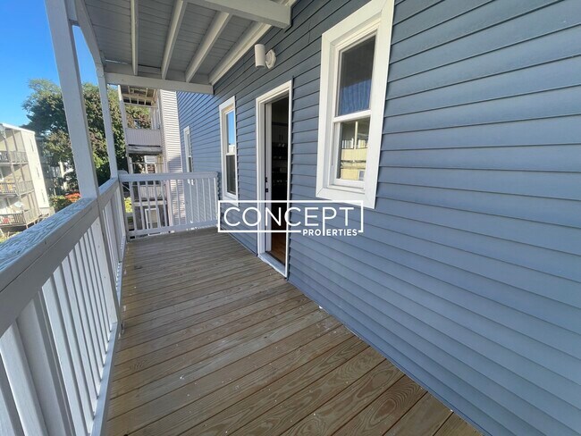 Building Photo - 18 Verrill St