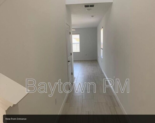 Foto del edificio - 2583 Leonia Ln