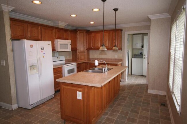 Foto del edificio - 3 bedroom in Kenly NC 27542