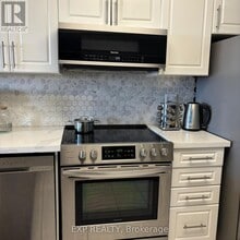 Building Photo - 236 Albion Rd