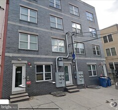 Building Photo - 1611 N Sydenham St