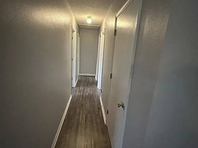 Foto del edificio - 3216 Bowers Ave