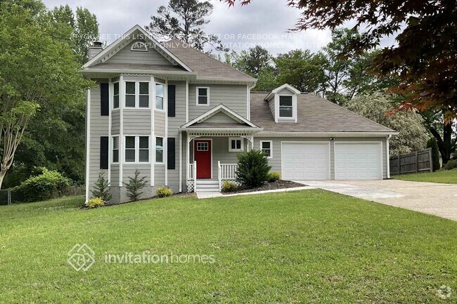 Building Photo - 2404 Hillboro Cir S W