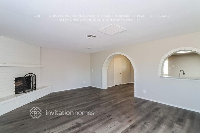 Foto del edificio - 1624 W Behrend Dr