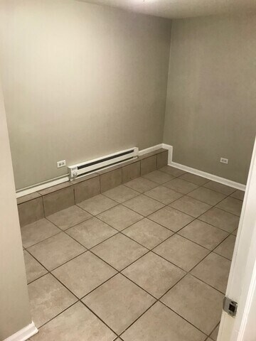 Foto del edificio - 4165 N Elston Ave