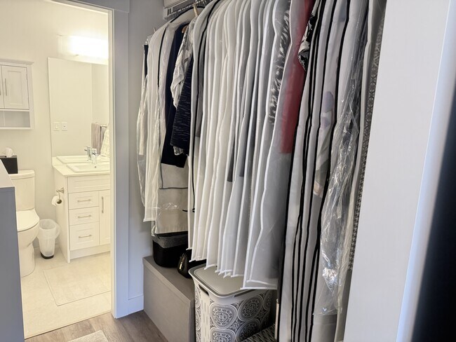 Photo du bâtiment - 660 Beach Rd