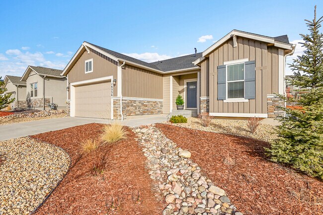 Foto del edificio - 16556 Hallmark Trl