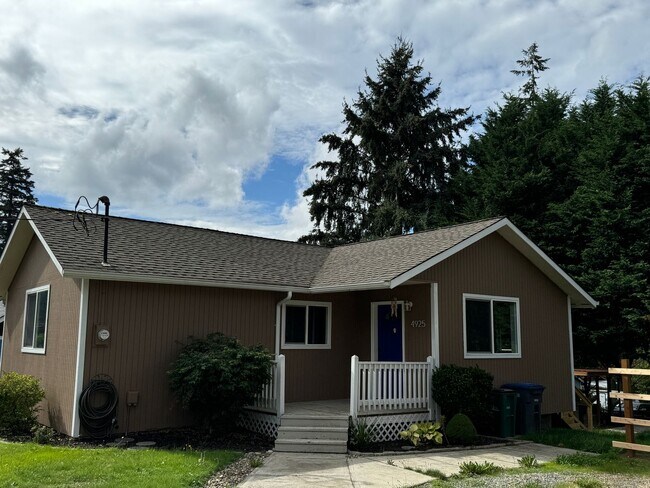 Foto del edificio - Absolutely darling 2 bedroom 2 bath Tracyt...