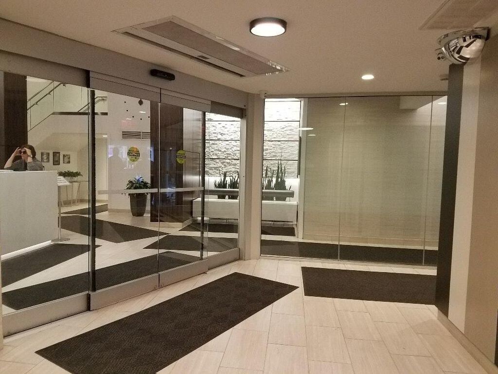 Lobby - 1420 Locust St