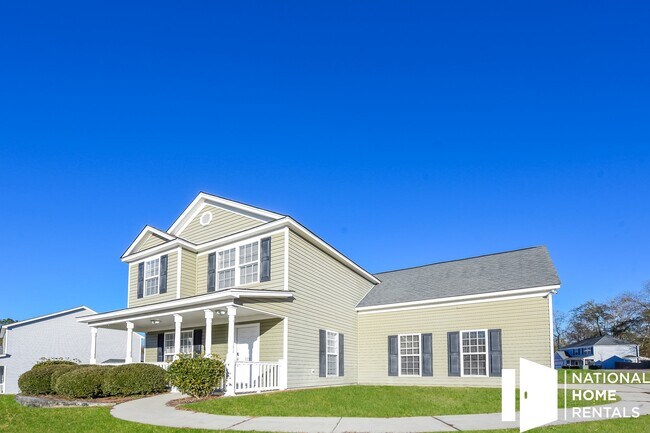 Foto del edificio - 221 Hester Woods Dr