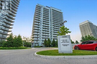 Building Photo - 4655-4655 Glen Erin Dr