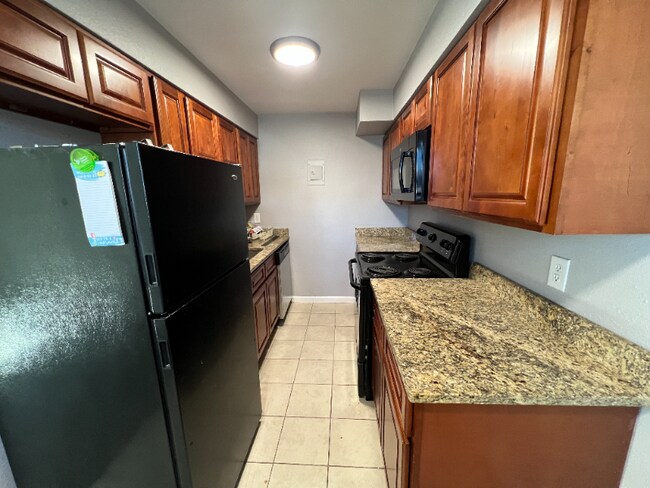 Building Photo - 8726 W 54th Pl