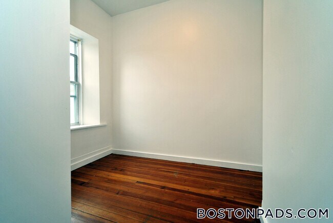 Foto del edificio - 11 Forbes St