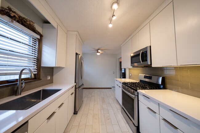 Foto del edificio - 2514 5th St NE