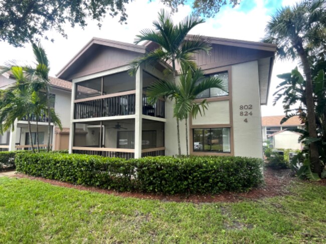 Foto del edificio - 822 NW Fork Rd