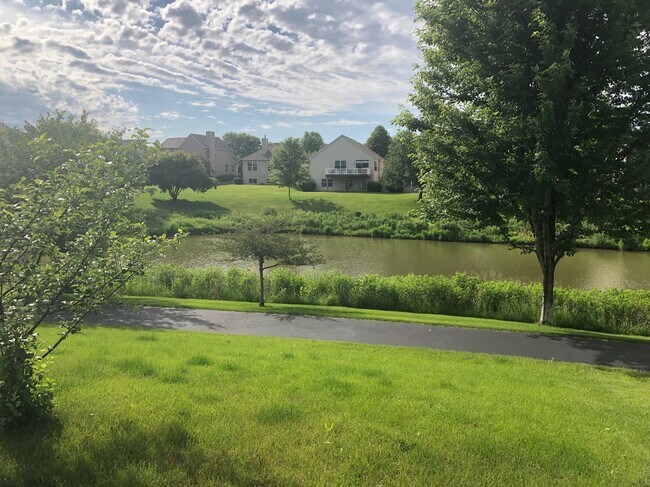 Foto del edificio - 15223 Dupont Path
