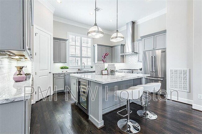 Foto del edificio - 5309 Blossom St