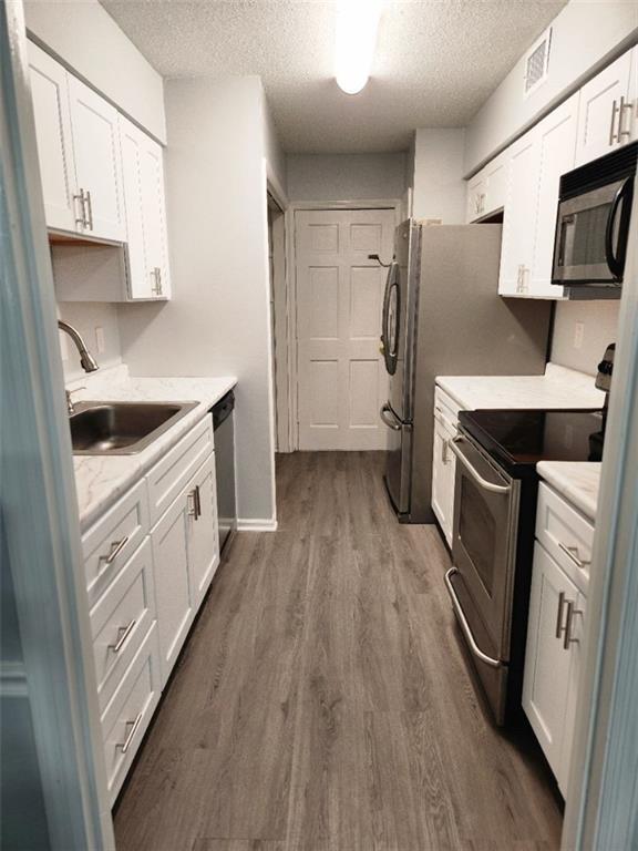 Building Photo - 2946 Parc Lorraine