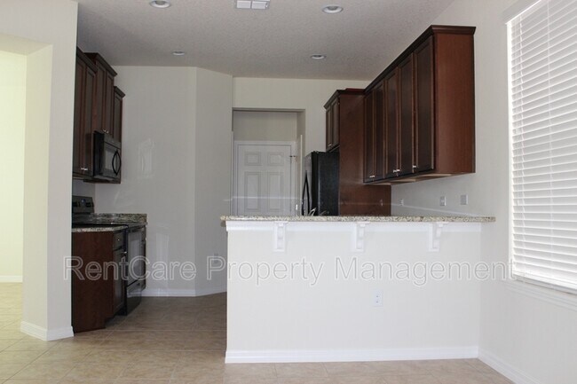 Building Photo - 10640 Reams Rd