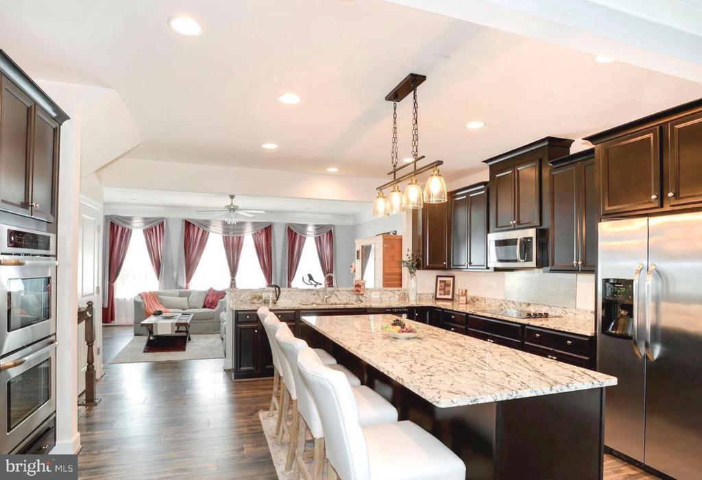 Foto principal - 10698 Viewmont Ln