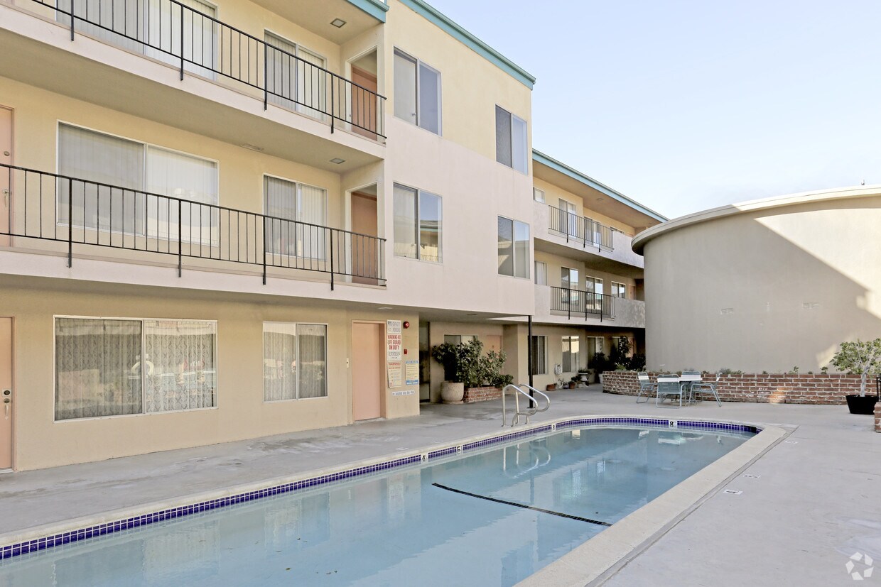 Buena Vida Apartment Homes Apartments in Torrance, CA Westside Rentals