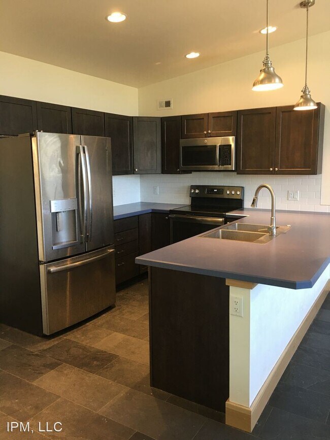 Building Photo - 2636 Bobtail Horse Rd
