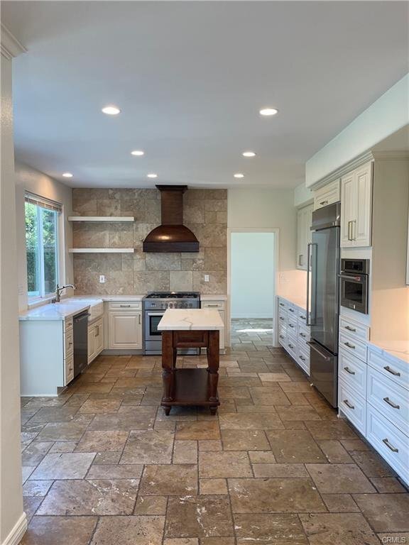 Building Photo - 55 Clermont, Newport Beach, CA 92657 - 3 B...