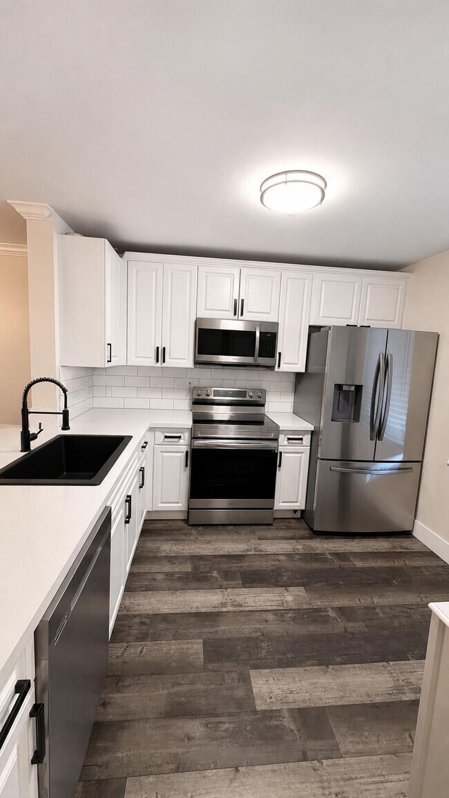 Foto del edificio - 761 NW 106th Ave