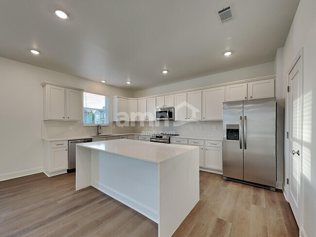 Foto del edificio - 314 Golucke Way