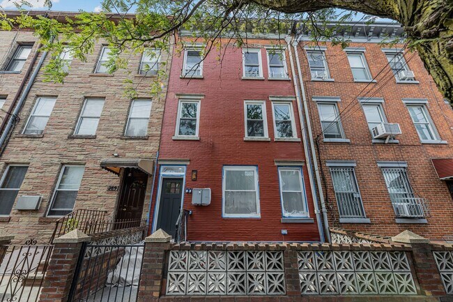 Foto del edificio - 291 Kingsland Ave