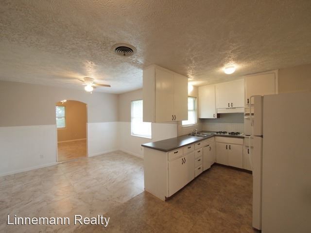 Building Photo - 3 br, 1 bath House - 708 Jefferies Avenue