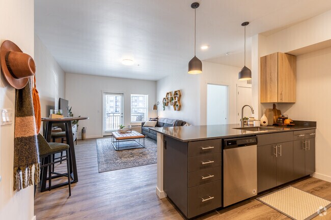 1HAB, 1BA - 745 ft² - Cypress