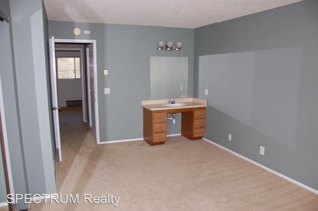 Building Photo - 1229 Rebecca Ln