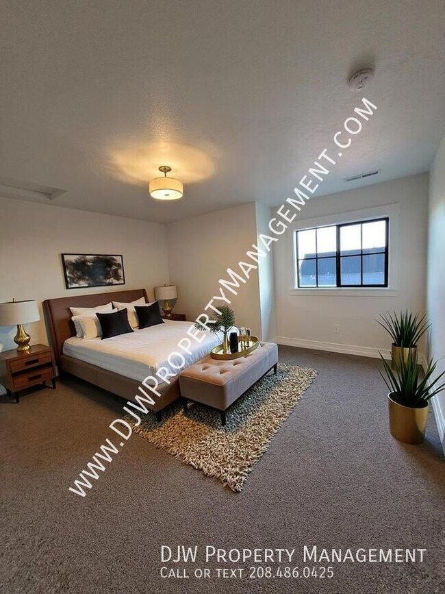 Foto del edificio - 4264 W Lovegood Ln