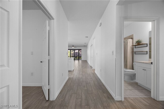 Building Photo - 5037 Arancia Ln